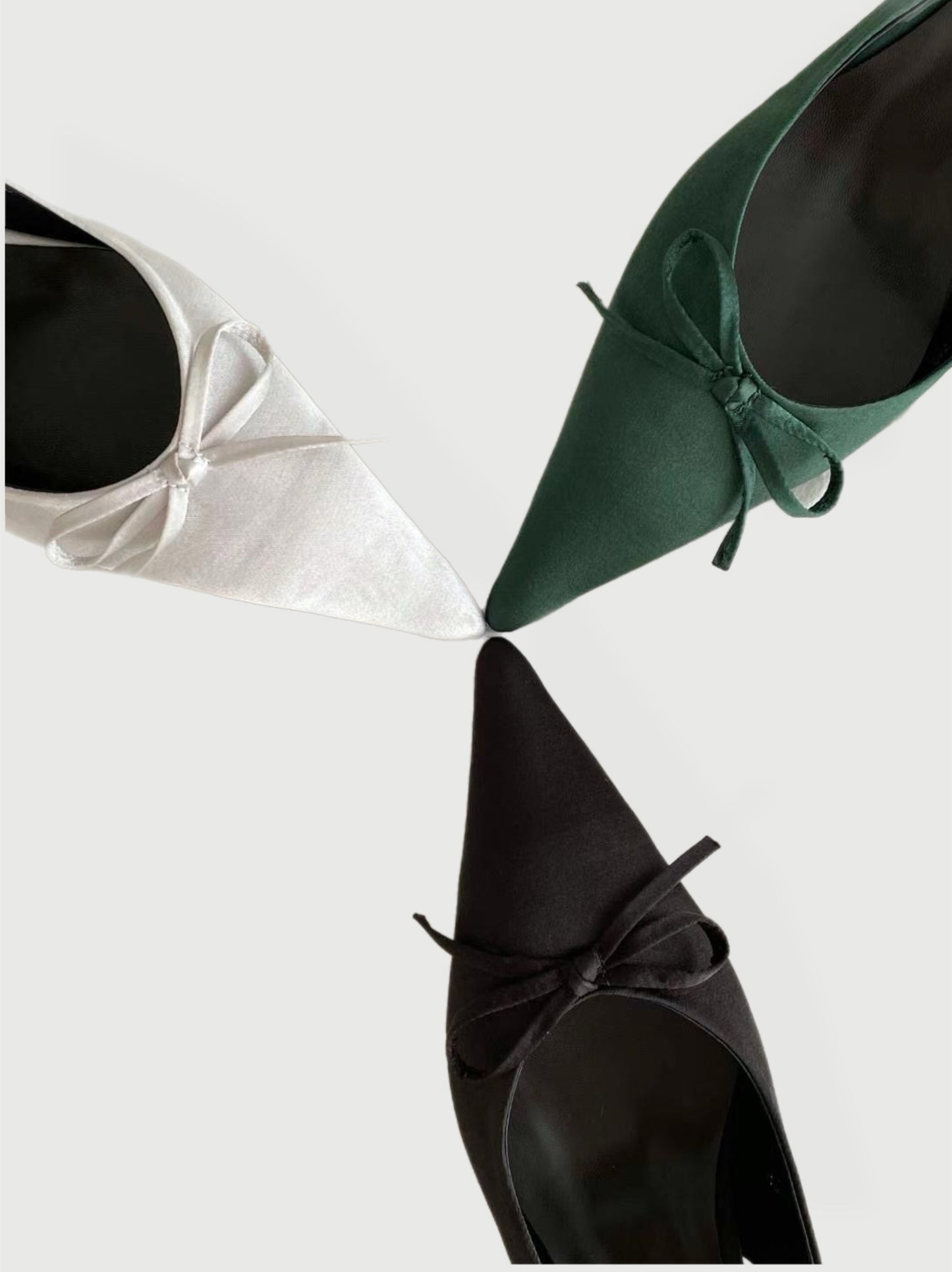 Pointed Ribbon Shoes