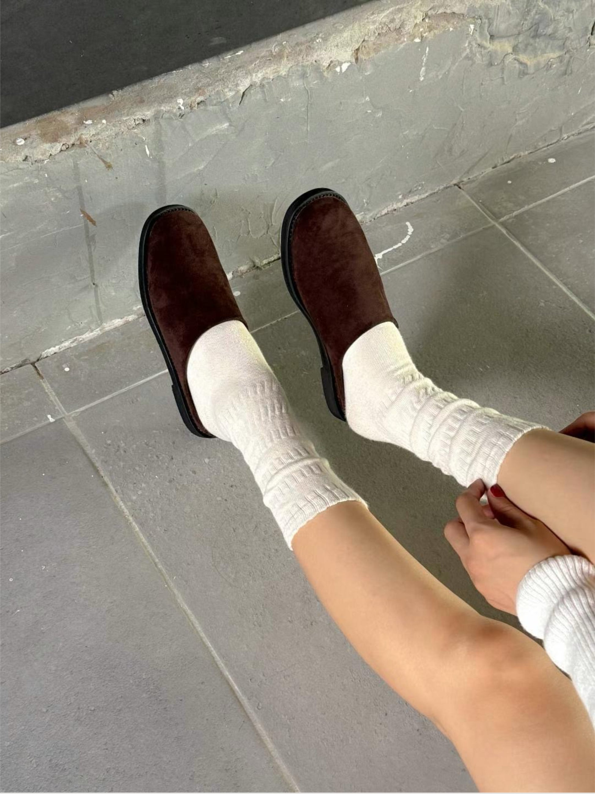 Round Toe Mules