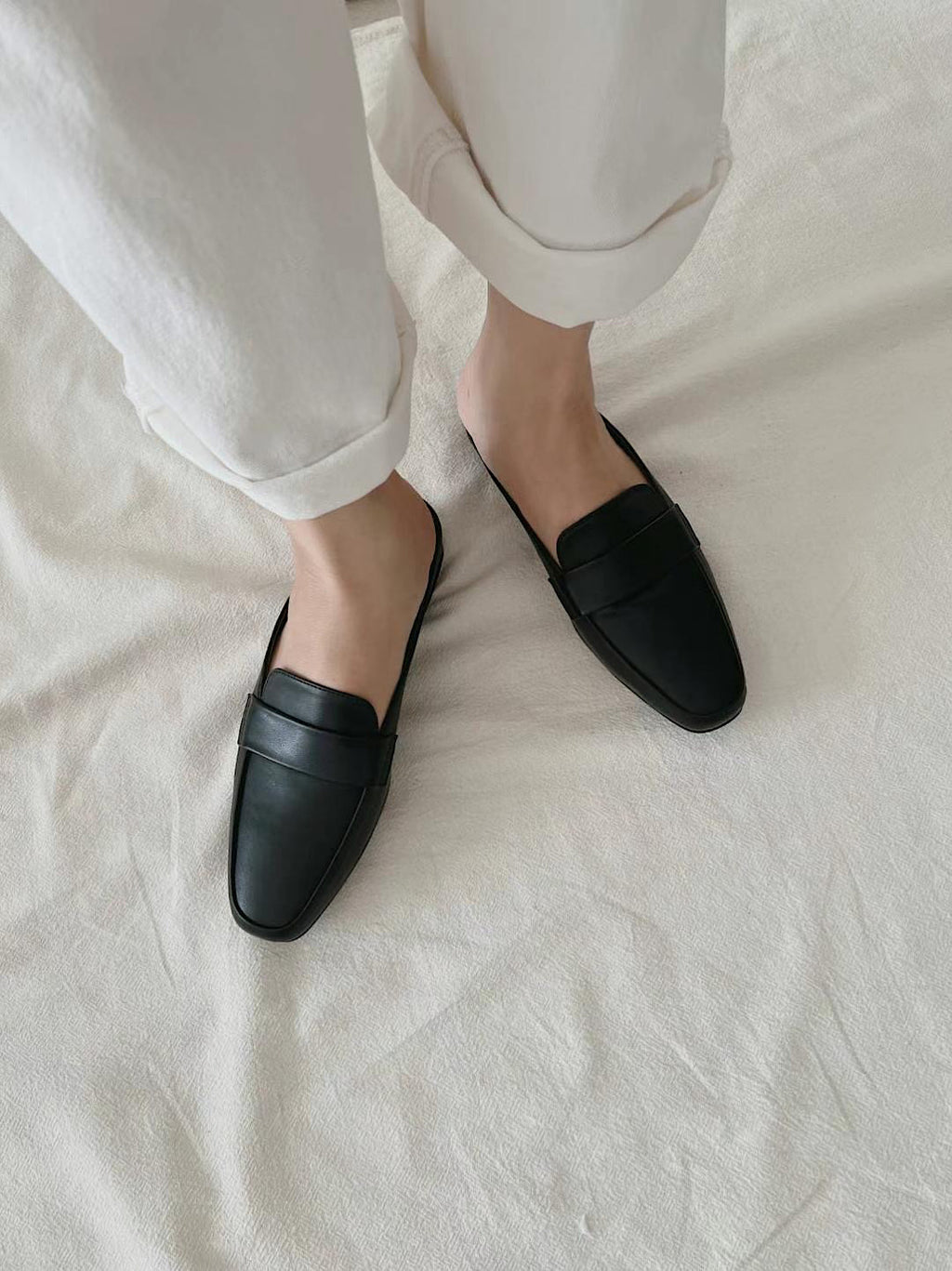 Flat Mules